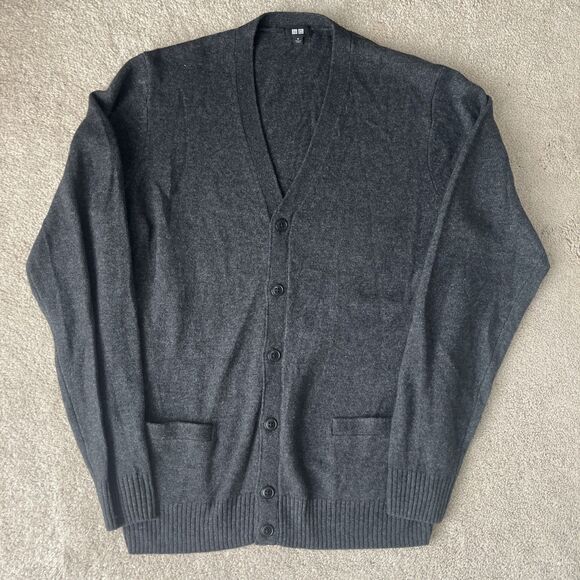 Uniqlo Wool Cardigan Sweater Mens Medium Gray Grandpa Classic V-neck Preppy - Picture 1 of 6